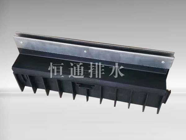 HDPE縫隙式排水溝.jpg